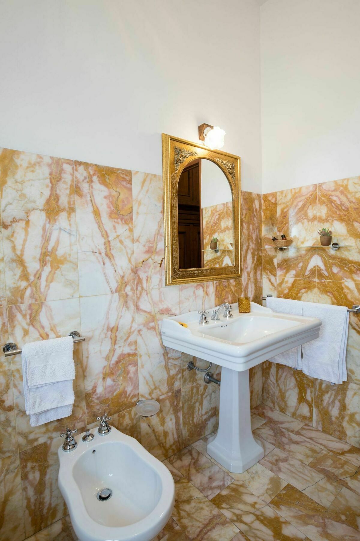 Residenza Fabroni Bed & Breakfast มอนติปุลเชียโน ภายนอก รูปภาพ